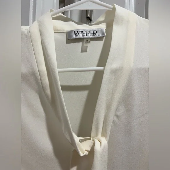 Kasper Cream Tie-Neck Sleeveless Blouse - Picture 2 of 5